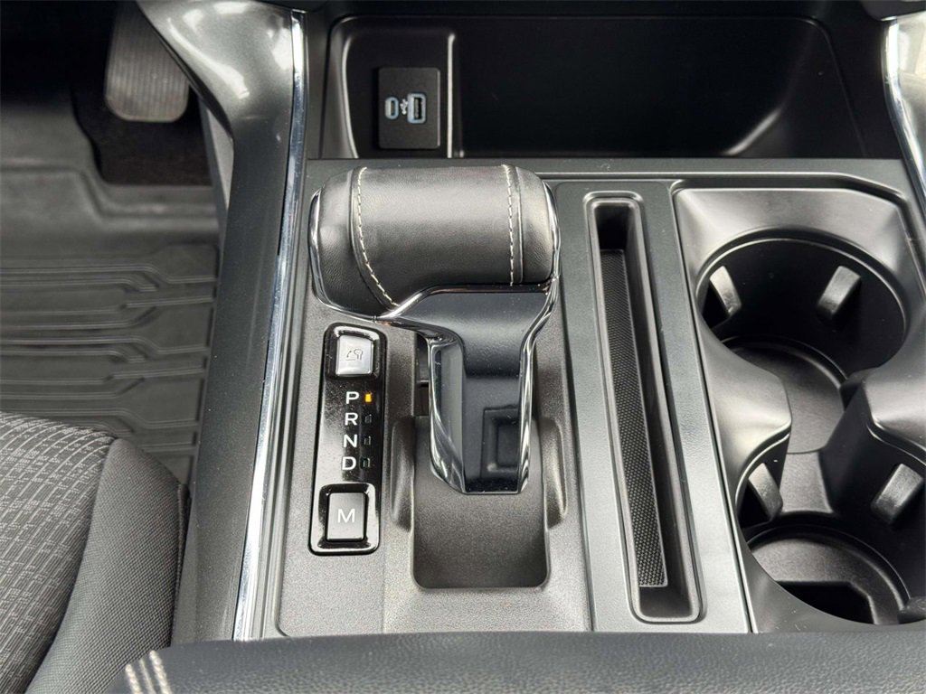 Used 2021 Ford F150 XLT w/ Equipment Group 302A High image 6