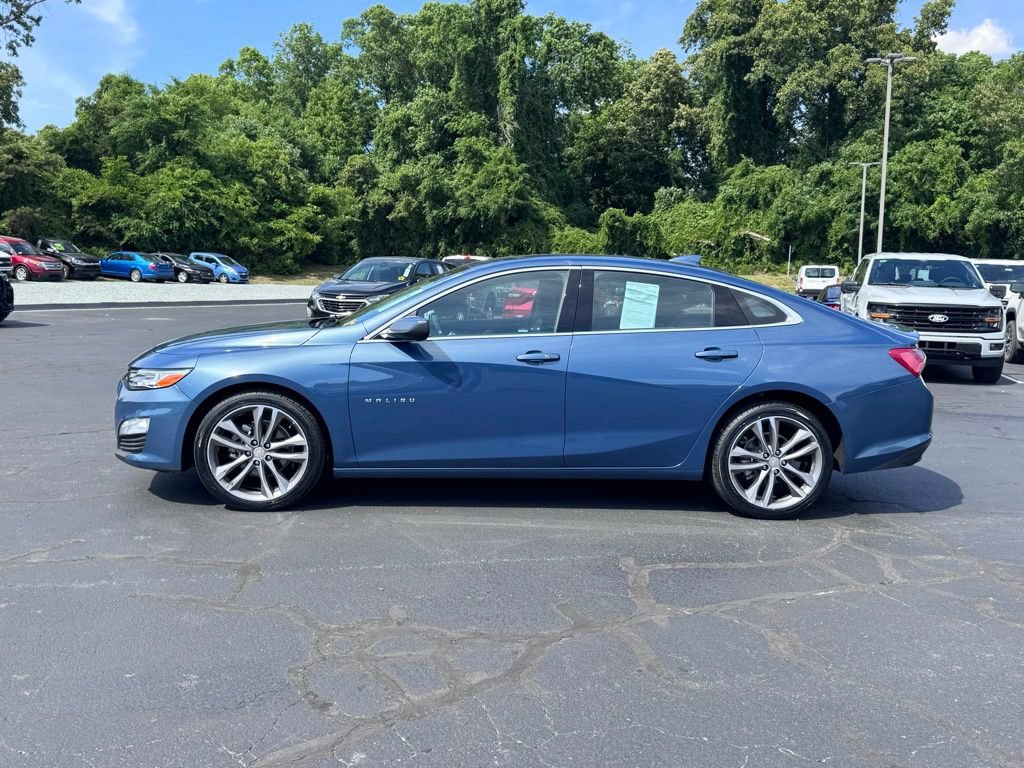 Used 2024 Chevrolet Malibu LT FWD image 3