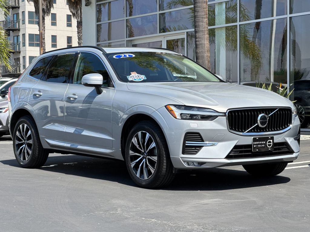 Certified 2023 Volvo XC60 B5 Core w/ Climate Package AWD/4WD image 7