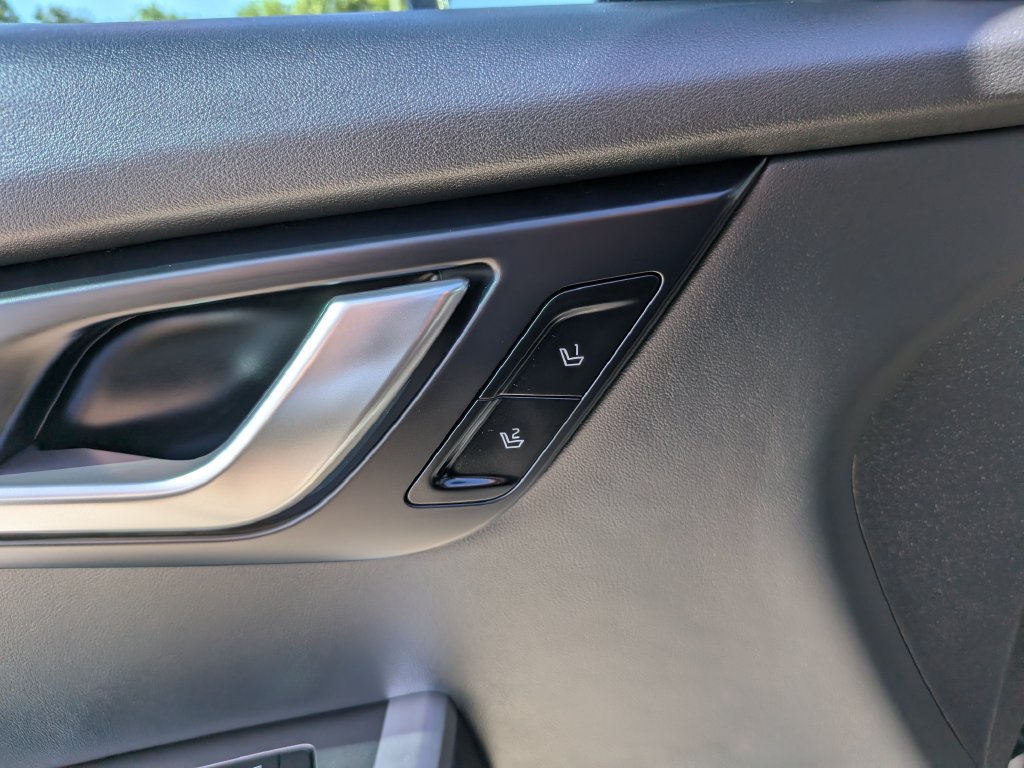 Certified 2022 Kia EV6 Wind AWD/4WD image 21