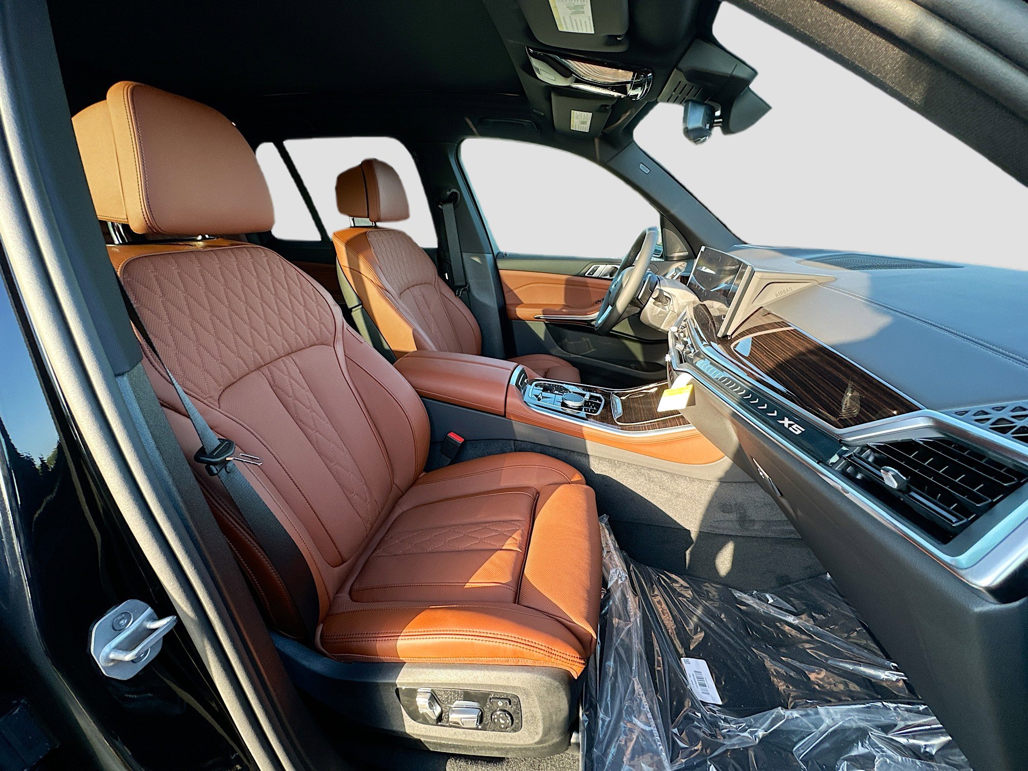 New 2026 BMW X5 xDrive50e image 23