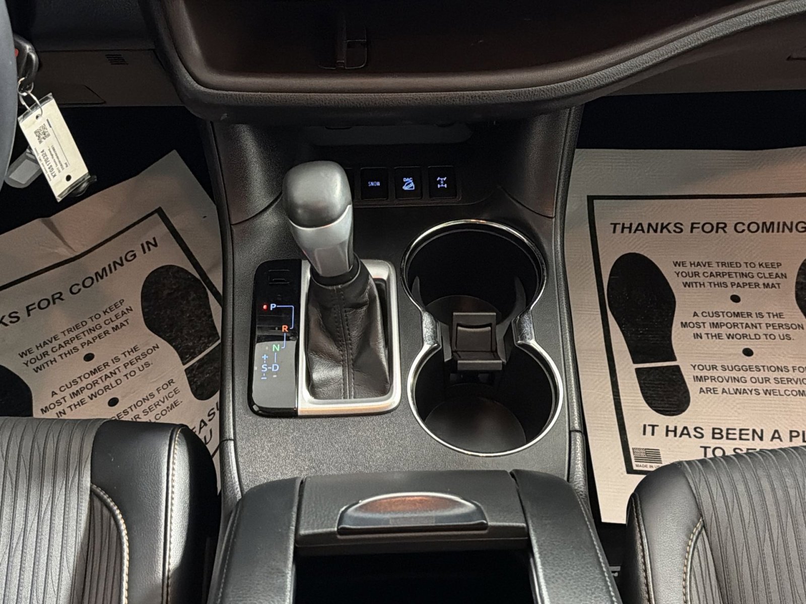 Used 2017 Toyota Highlander Plus image 21