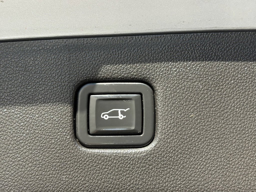 Used 2021 Chevrolet Blazer Premier w/ Driver Confidence II Package image 15