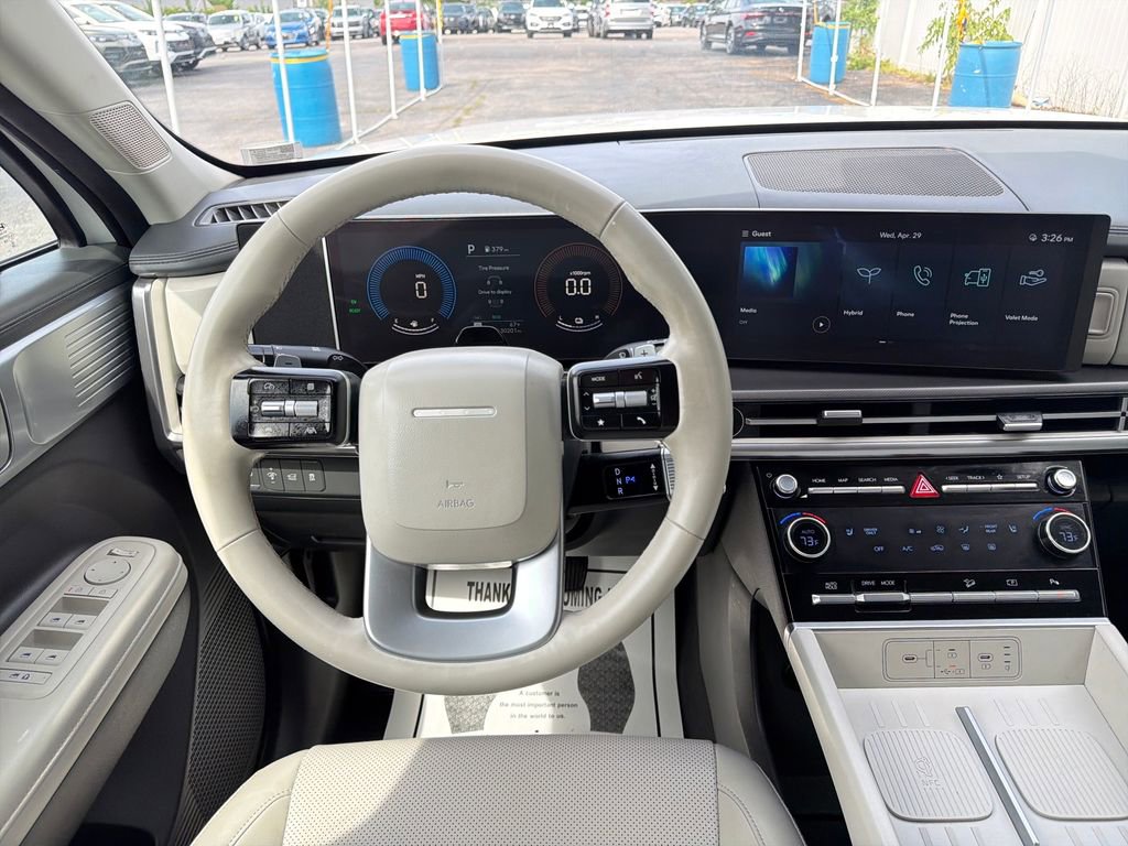 Used 2025 Hyundai Santa Fe SEL FWD image 16