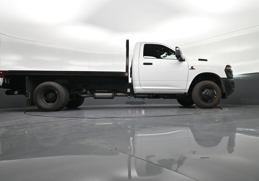 New 2026 RAM 3500 Tradesman AWD/4WD image 24