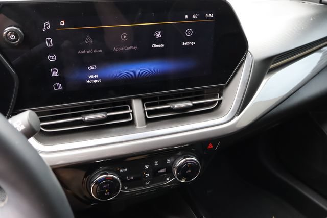 Used 2024 Chevrolet Trax ACTIV w/ Sunroof Package FWD image 7