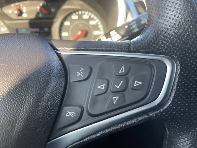 Used 2019 Chevrolet Equinox LS image 21