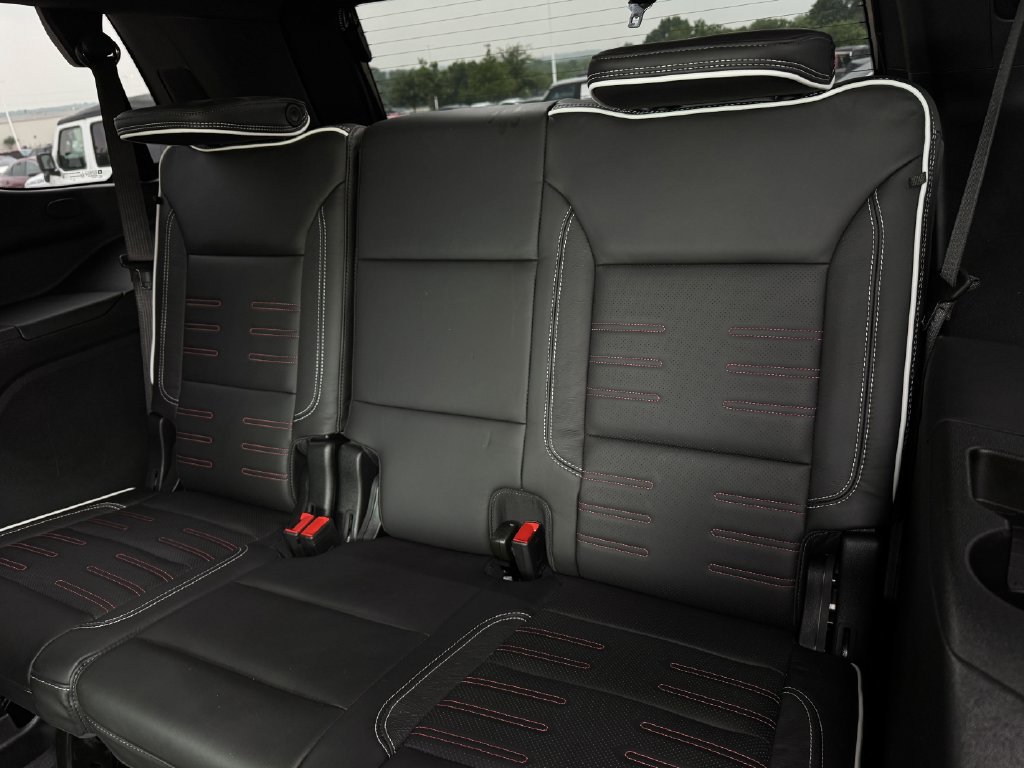 Used 2026 GMC Yukon AT4 Ultimate AWD/4WD image 30