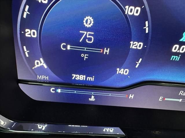 Certified 2025 Chevrolet Silverado 1500 High Country w/ Technology Package image 26