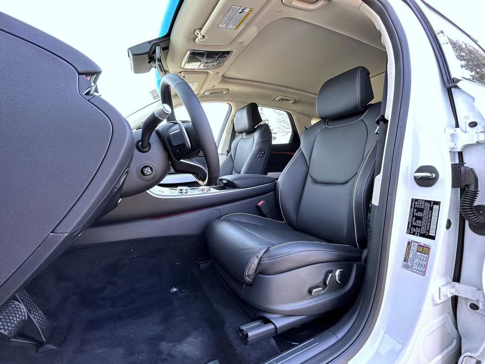 New 2026 Genesis GV70 2.5T Advanced AWD/4WD image 10