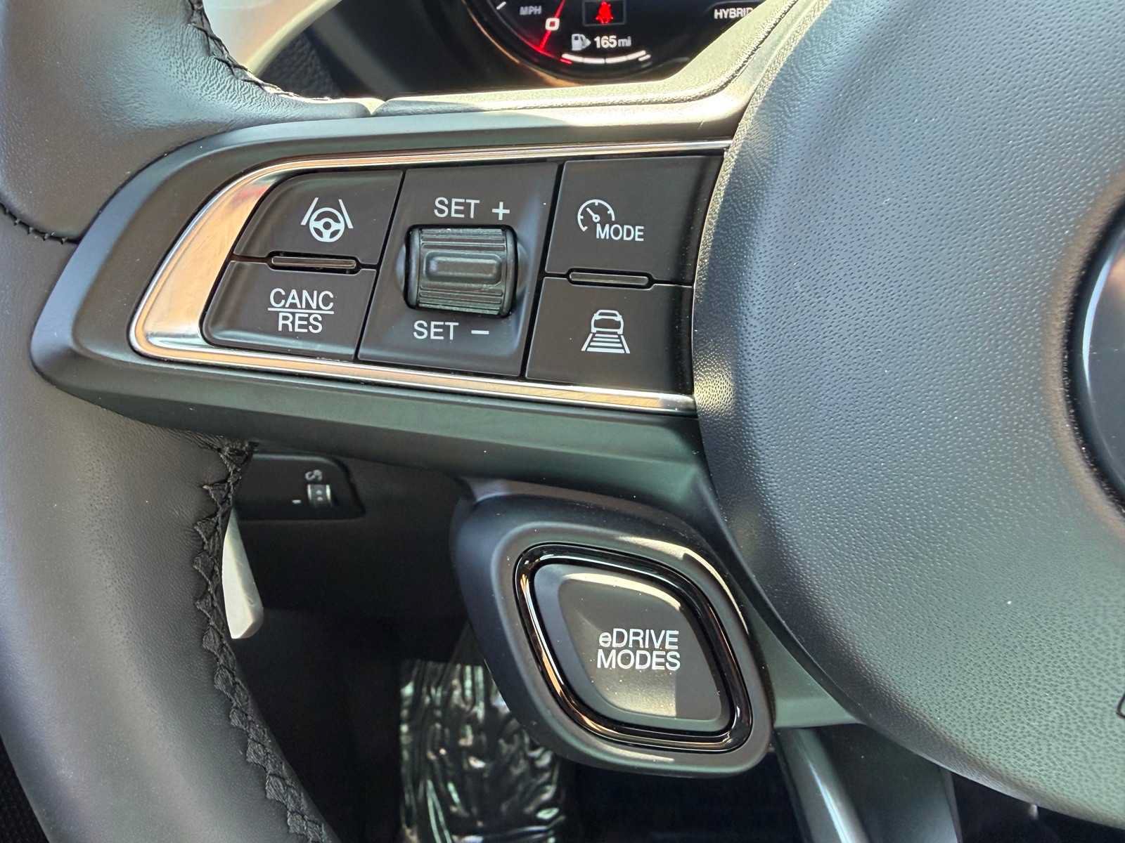 Used 2024 Dodge Hornet R/T Plus w/ Tech Pack Plus w/o Parking AWD/4WD image 16