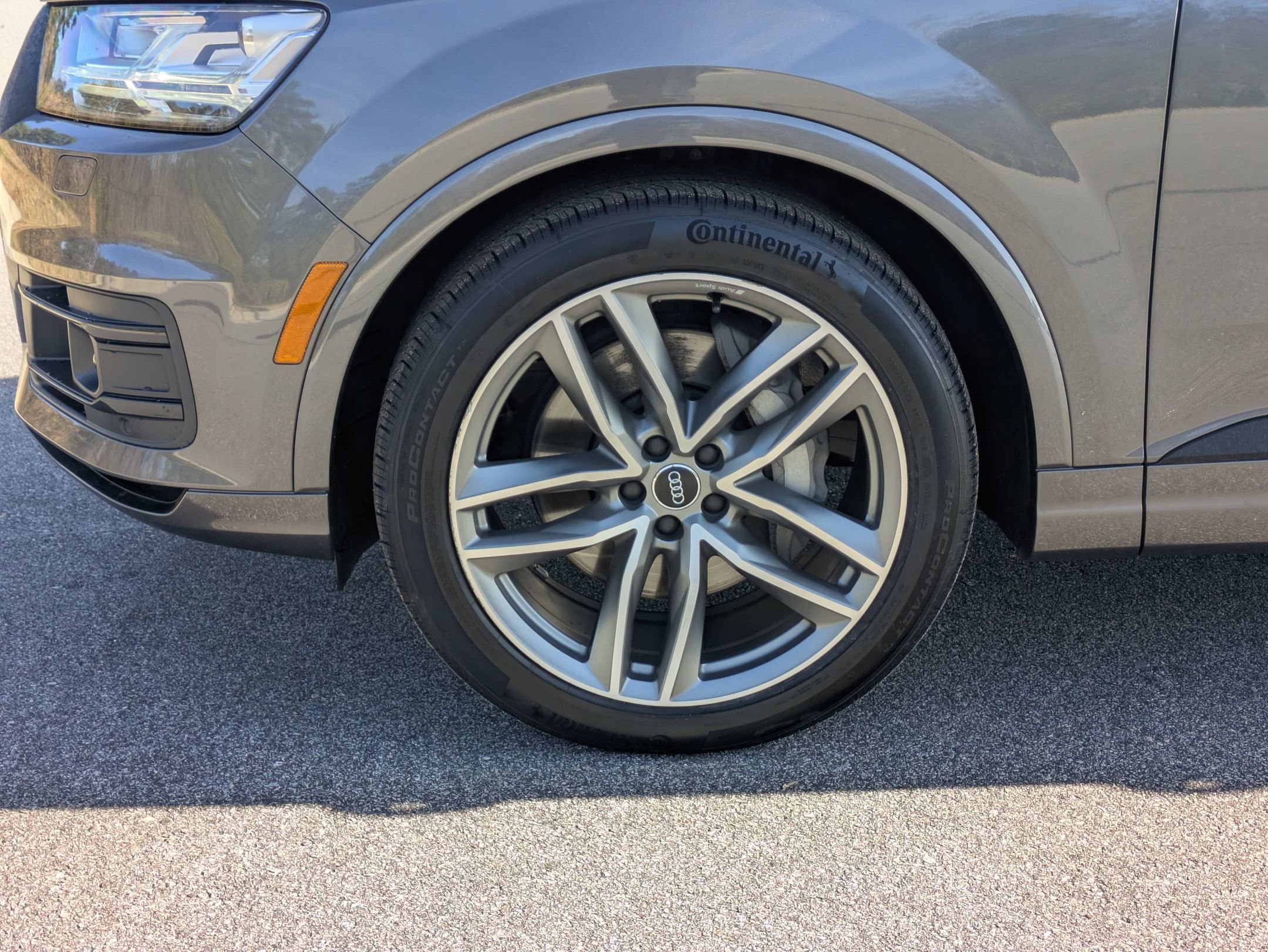 Used 2018 Audi Q7 3.0T Prestige w/ Prestige Package image 33