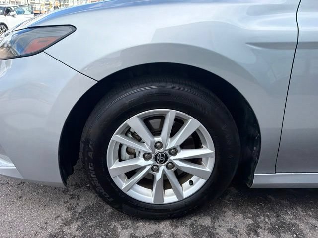 Used 2025 Toyota Camry LE w/ Convenience Package AWD/4WD image 4