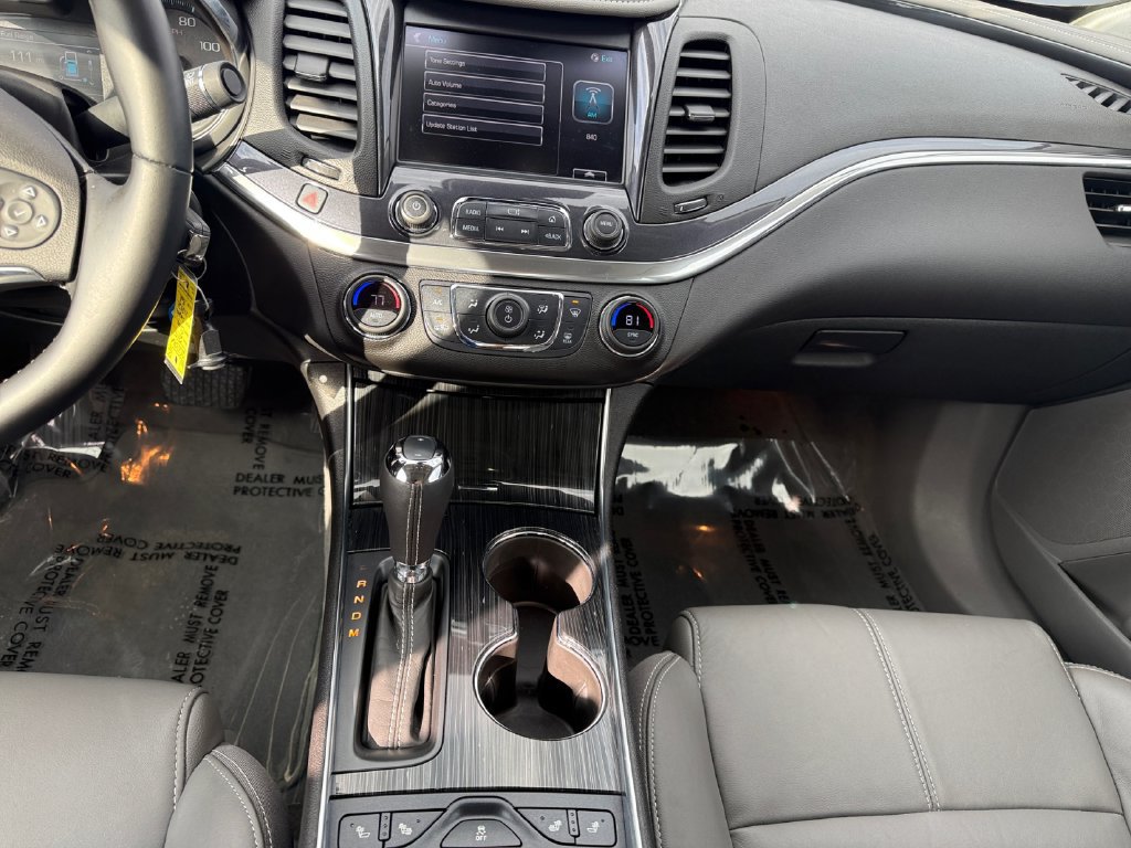 Used 2017 Chevrolet Impala LT w/ Leather Package FWD image 11