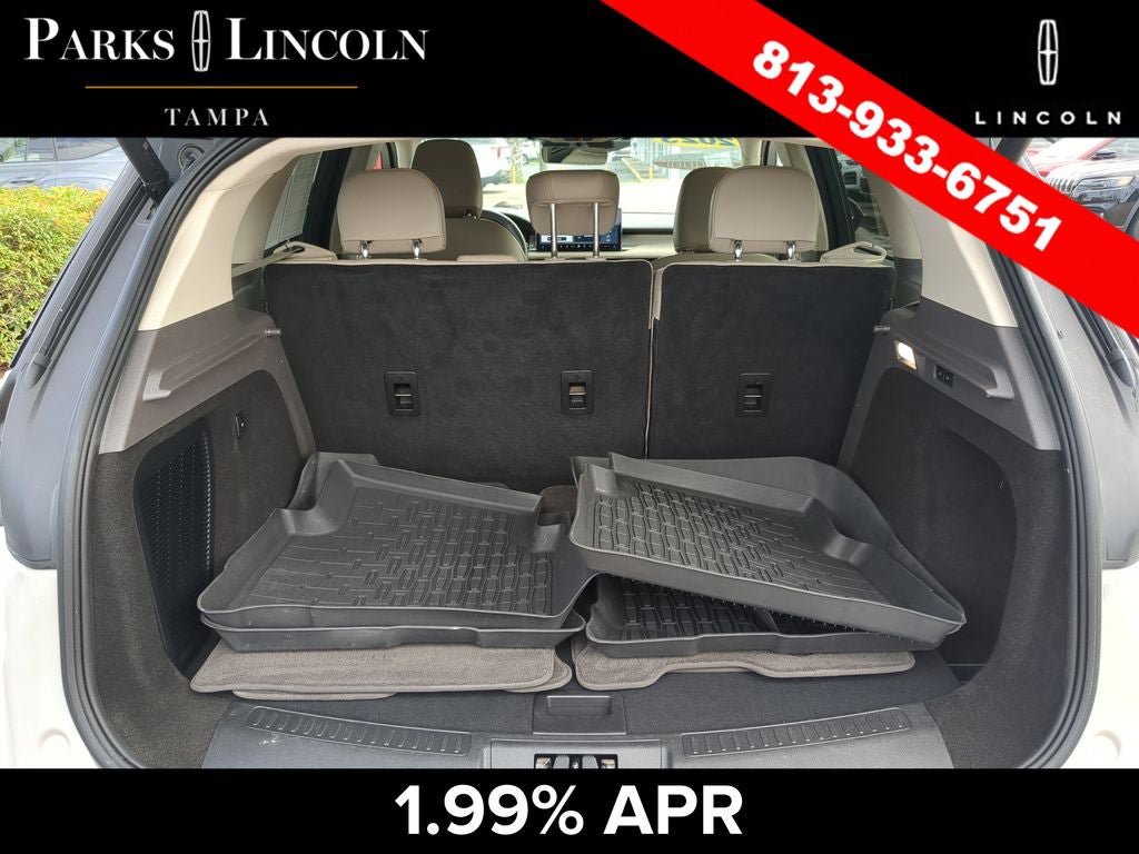 Certified 2023 Lincoln Corsair FWD w/ Equipment Group 101A image 8