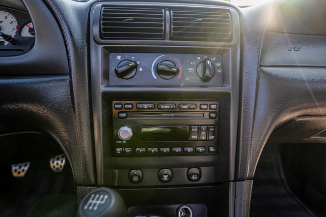 Used 2003 Ford Mustang Cobra image 40
