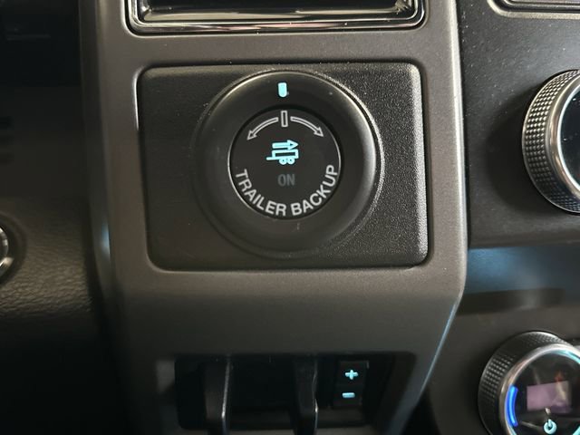 Used 2021 Ford Expedition XLT image 30