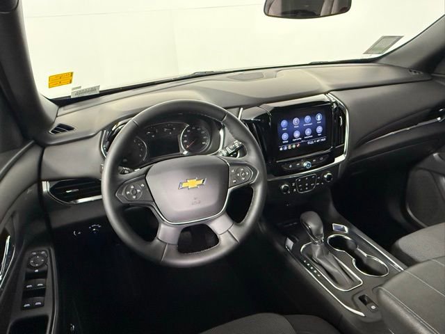 Used 2023 Chevrolet Traverse LT FWD image 40