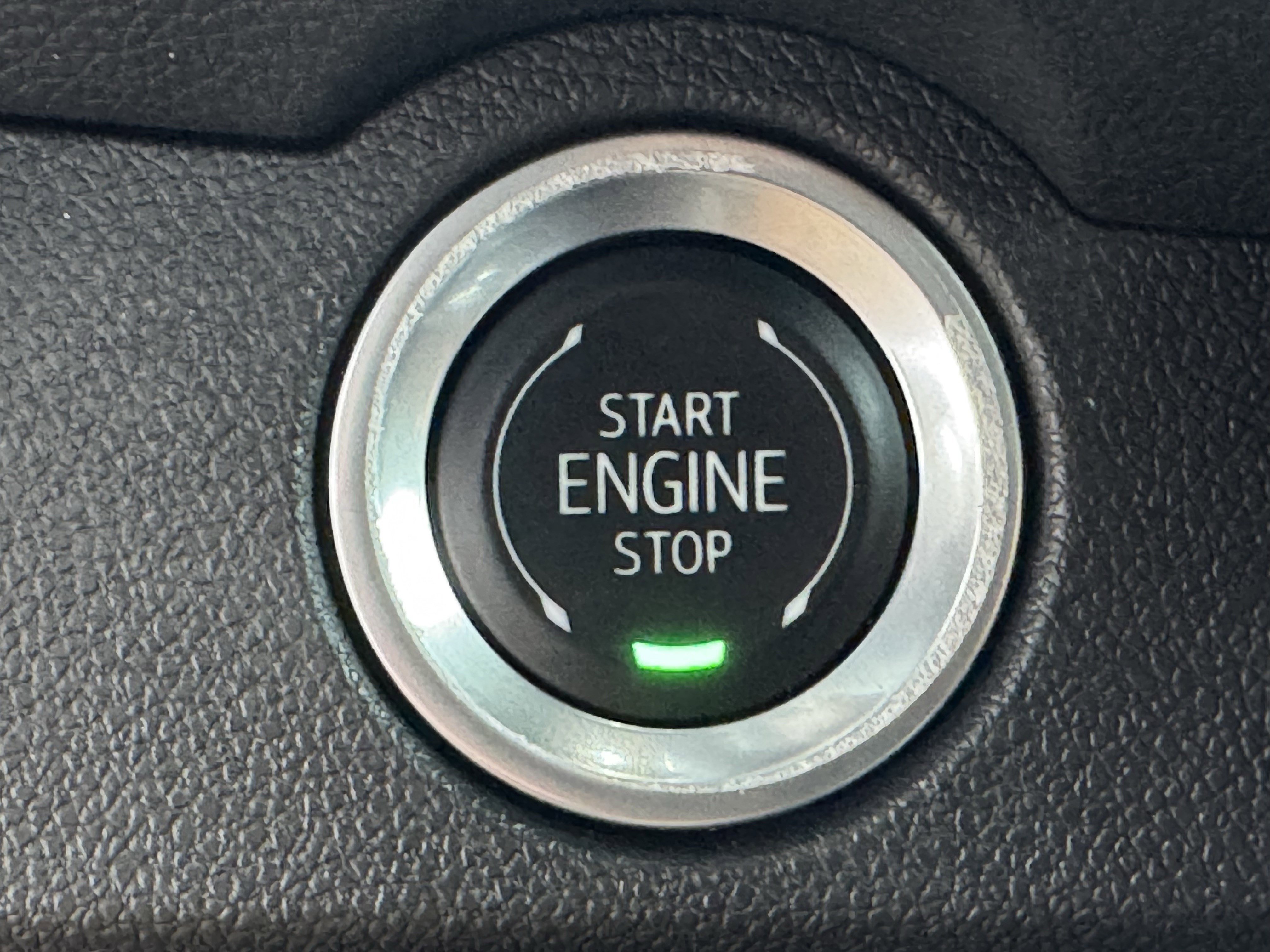 Used 2024 Chevrolet Traverse RS AWD/4WD image 22