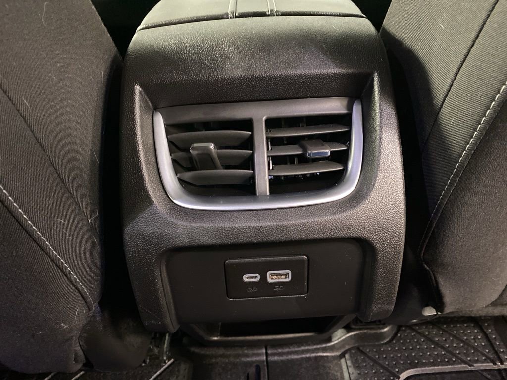 Used 2024 Chevrolet Blazer LT w/ Convenience Package image 17