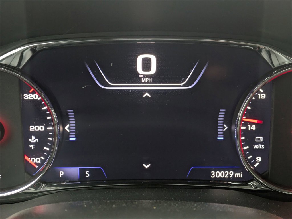 Used 2022 GMC Acadia AT4 w/ Technology Package image 15