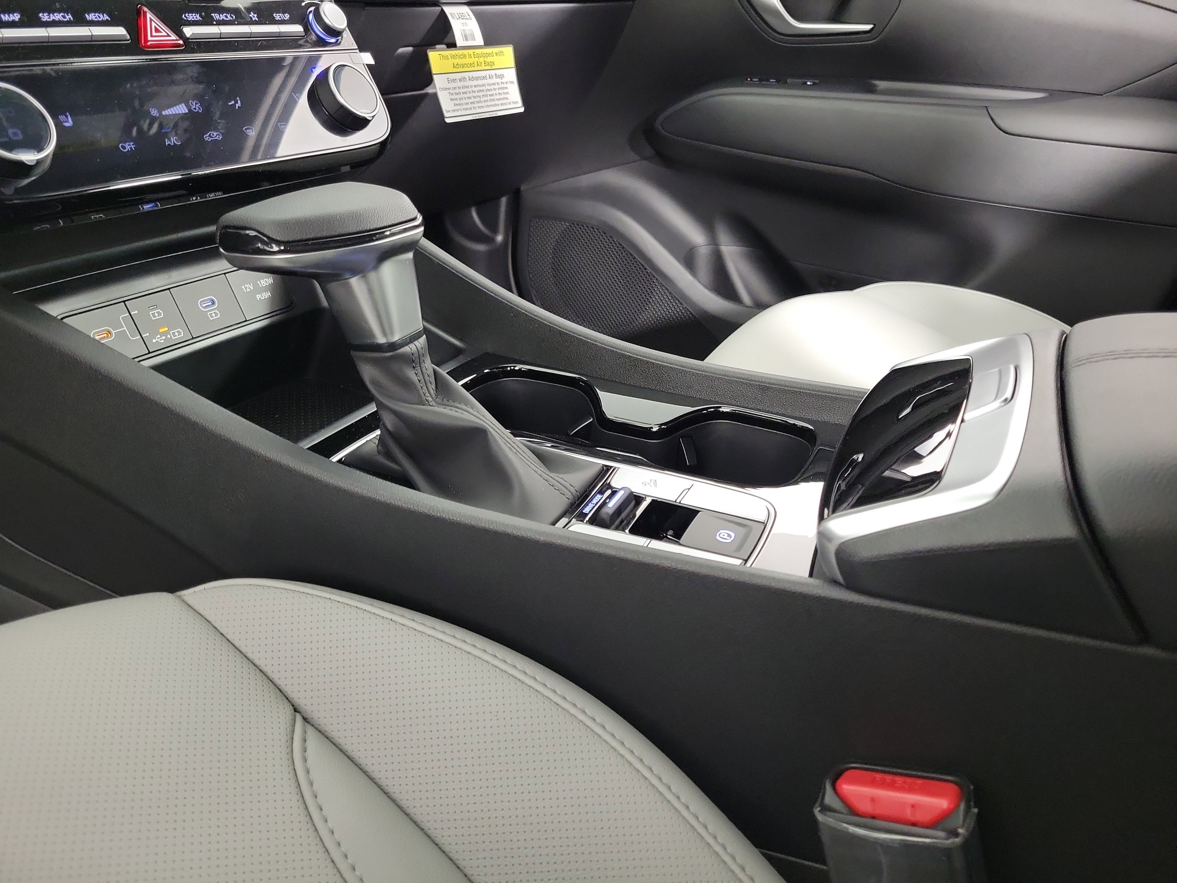 New 2025 Hyundai Santa Cruz SEL image 19