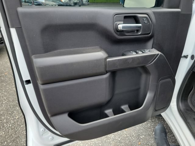 Certified 2024 Chevrolet Silverado 1500 Custom w/ Turbomax Blackout Package AWD/4WD image 24