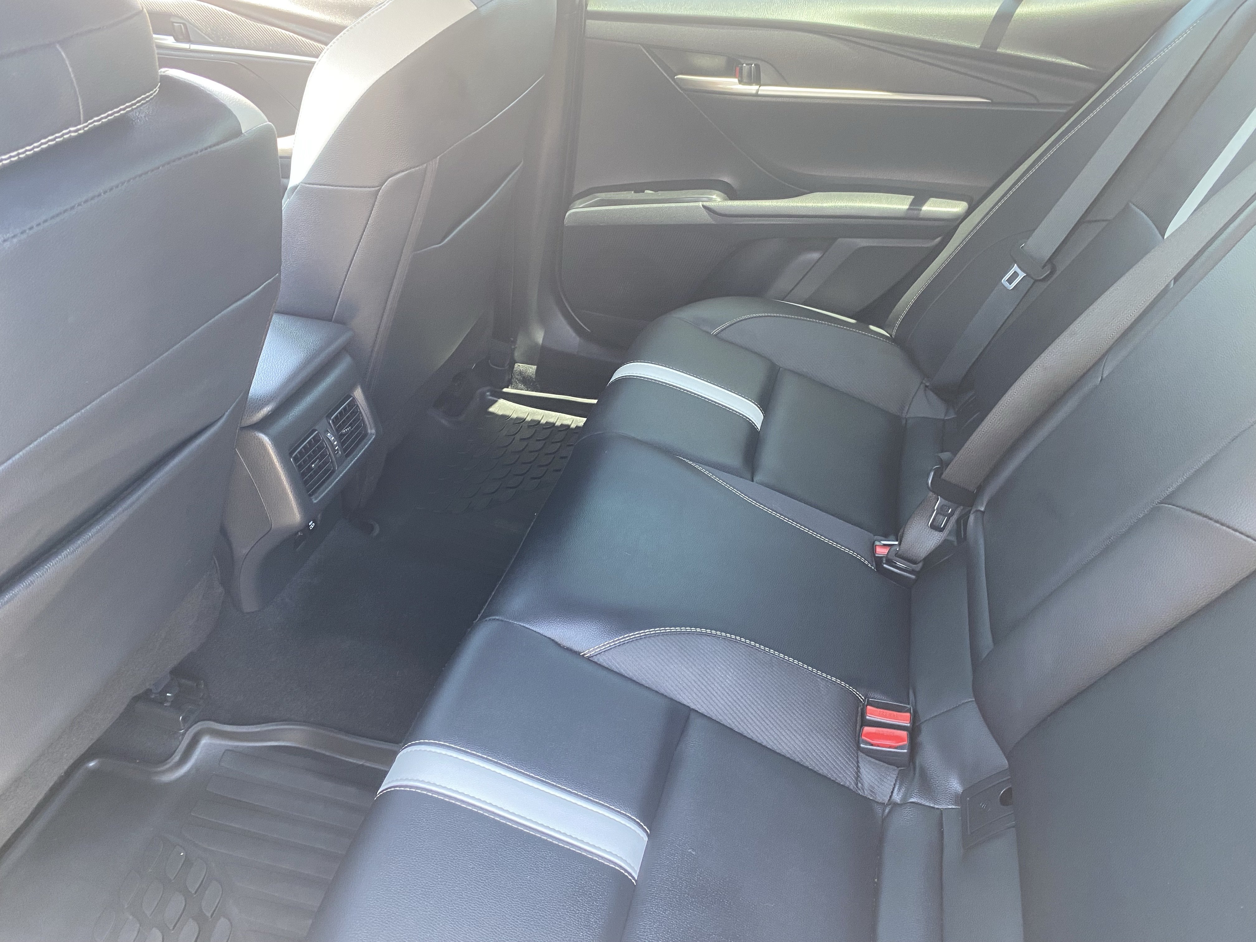 Used 2026 Toyota Camry SE w/ Multimedia Upgrade Package FWD image 16
