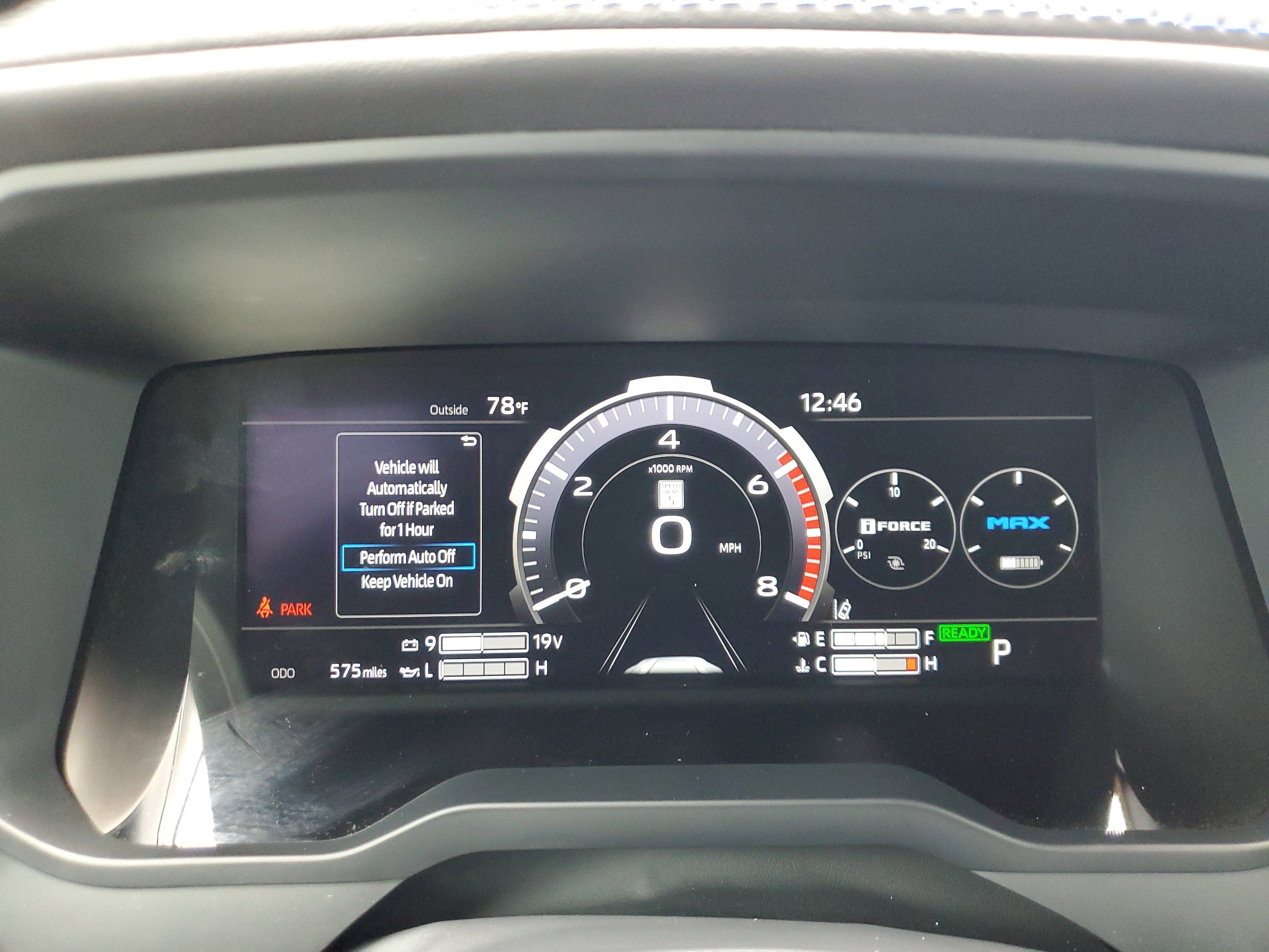 Used 2025 Toyota Tundra Platinum AWD/4WD image 24
