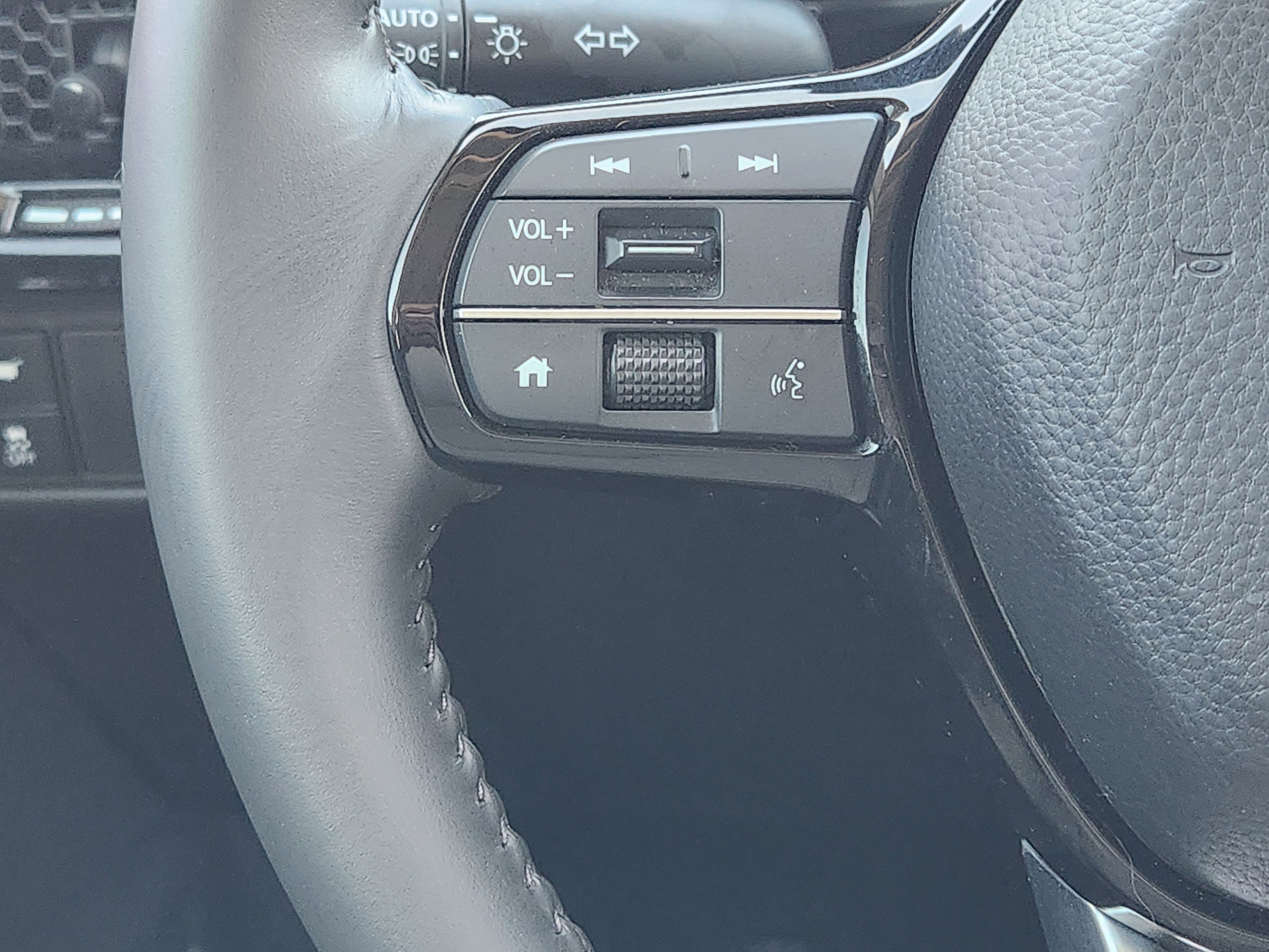 Certified 2024 Honda CR-V EX-L image 28