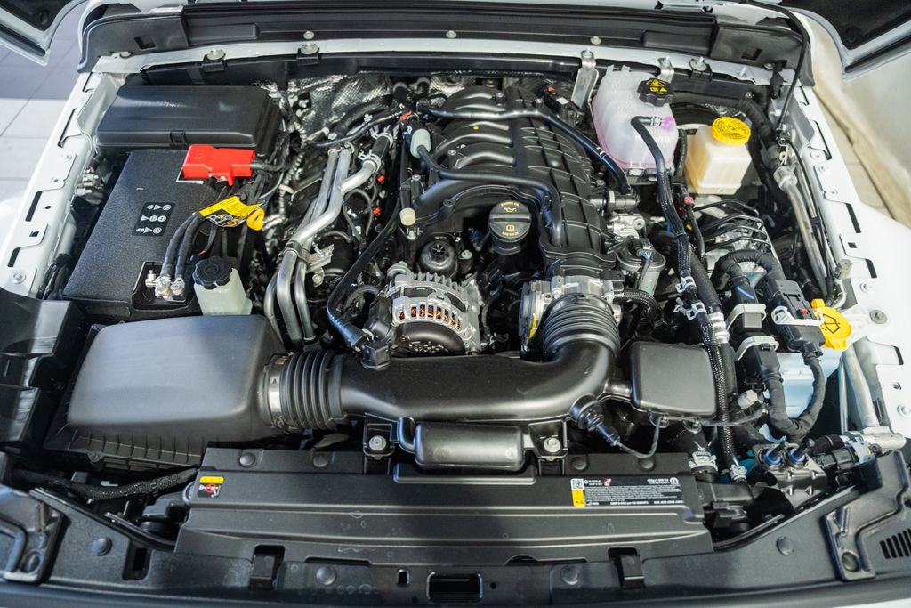 New 2026 Jeep Gladiator Sport AWD/4WD image 18
