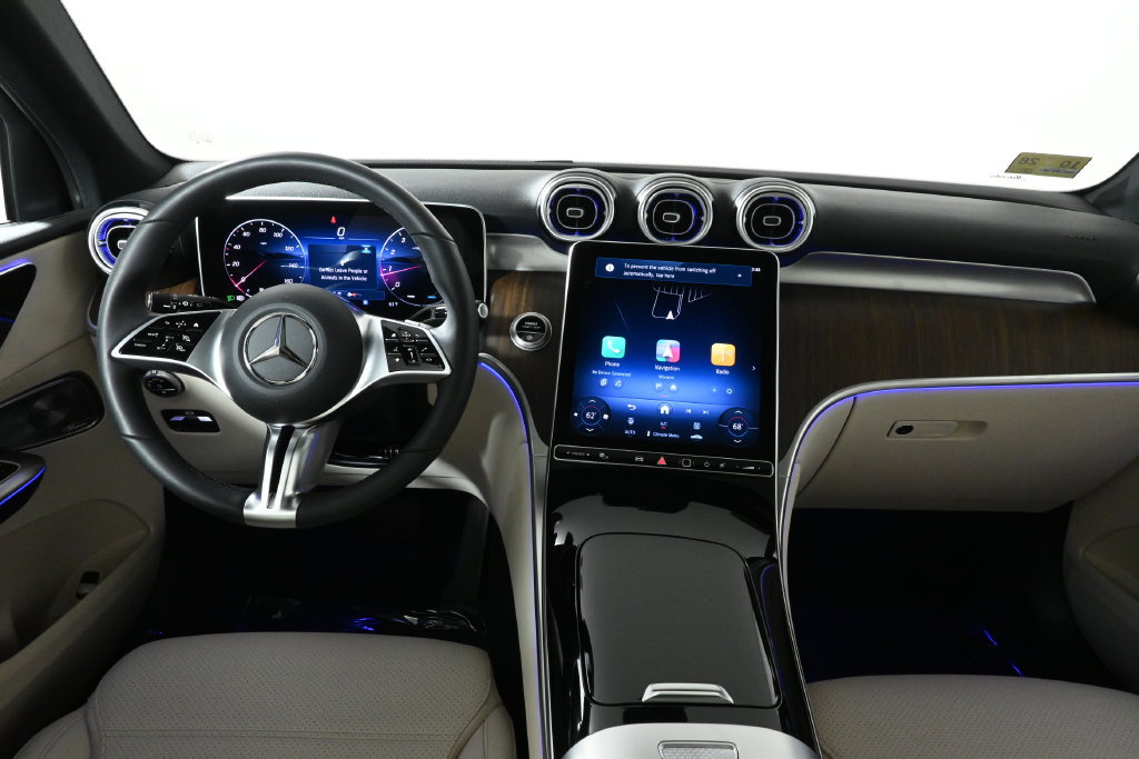 Certified 2026 Mercedes-Benz GLC 300 4MATIC image 17