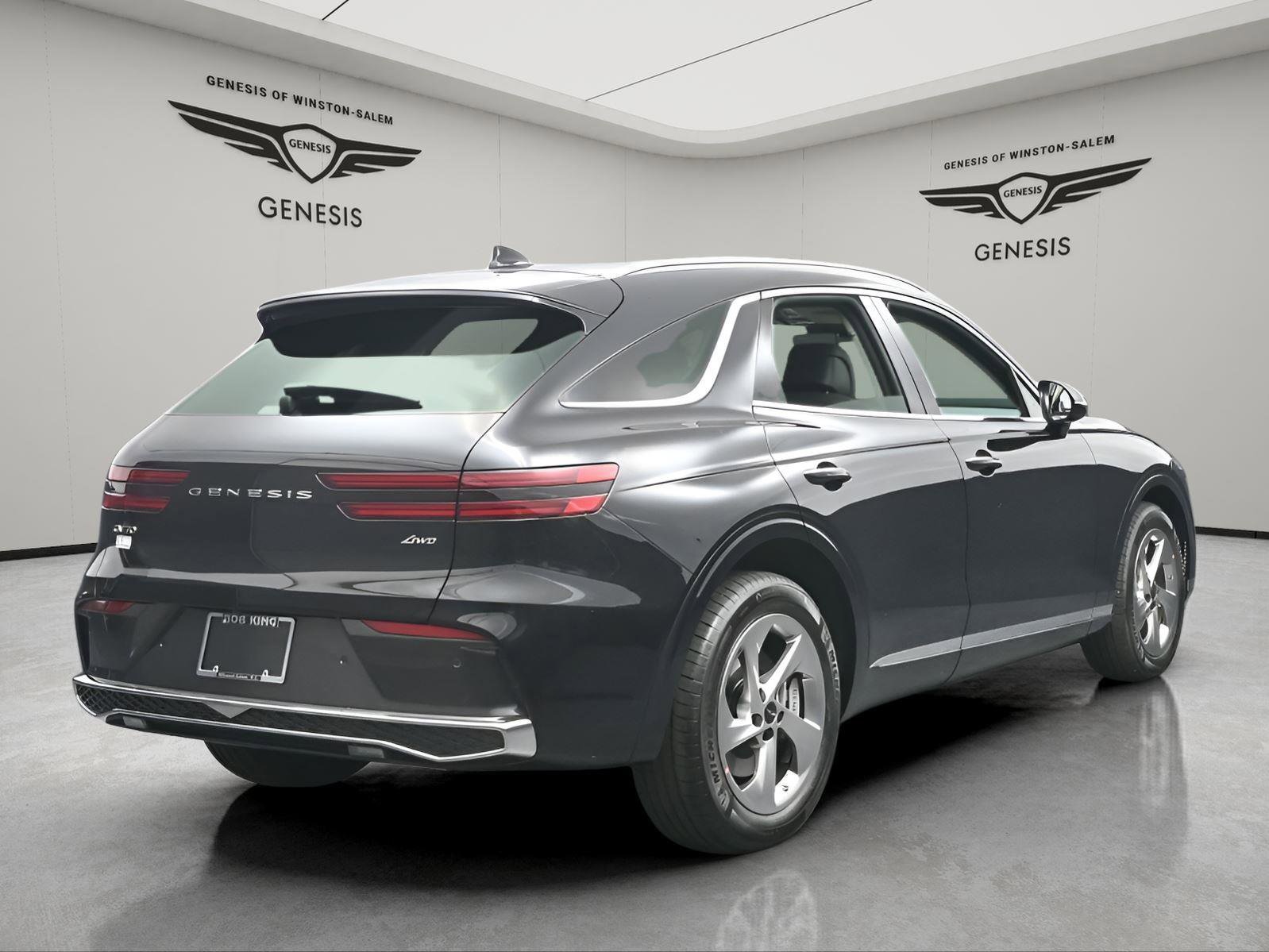 Used 2026 Genesis GV70 2.5T Select AWD/4WD image 4