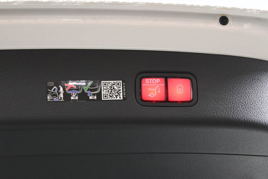 Used 2026 Mercedes-Benz GLC 300 4MATIC image 29
