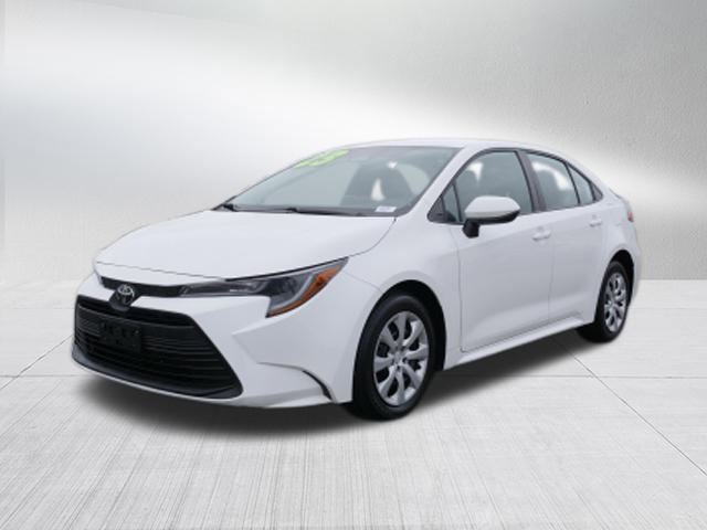 Used 2023 Toyota Corolla LE image 7