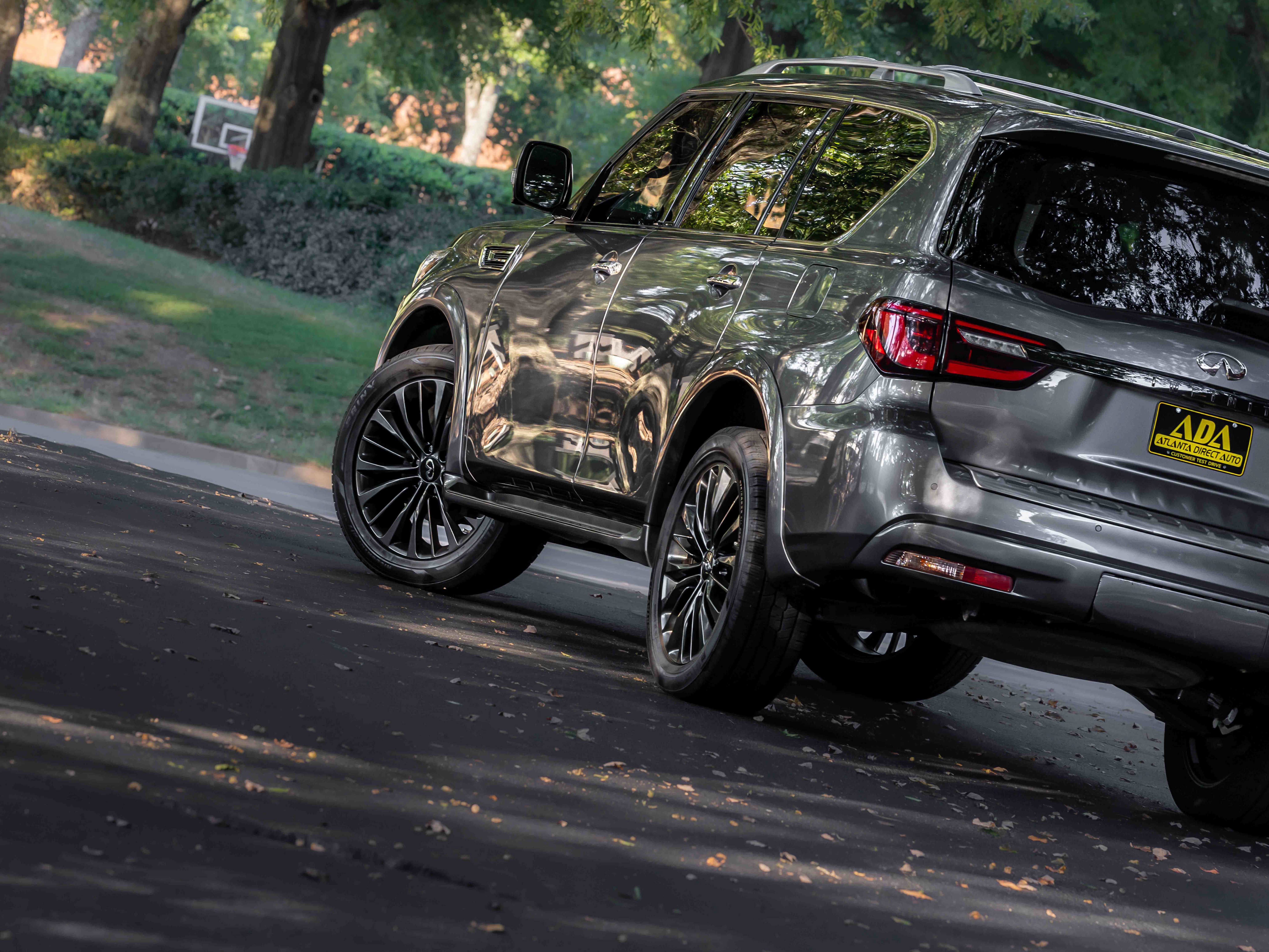 Used 2021 INFINITI QX80 Premium Select w/ All-Season Package RWD image 26