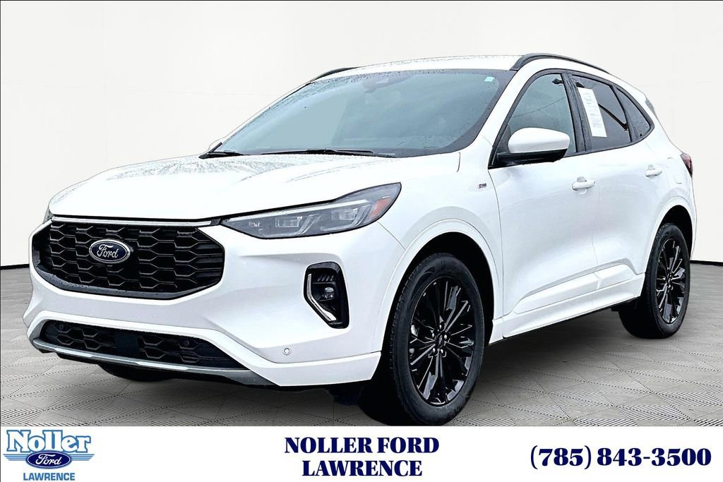 Used 2023 Ford Escape ST-Line Elite AWD/4WD image 1
