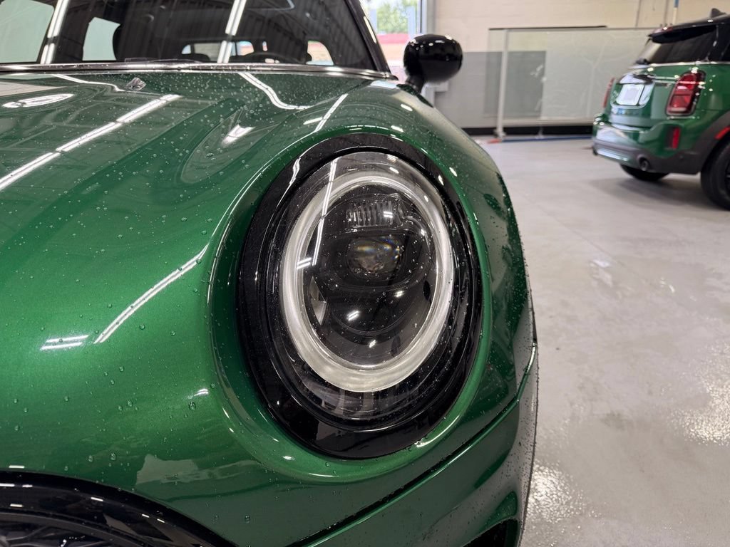 Certified 2024 MINI Cooper Clubman S w/ Signature Upholstery Package AWD/4WD image 9