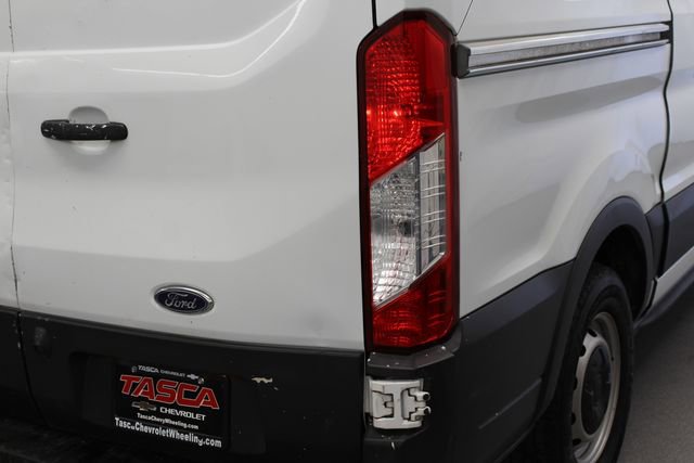 Used 2016 Ford Transit 150 130 Low Roof RWD image 9