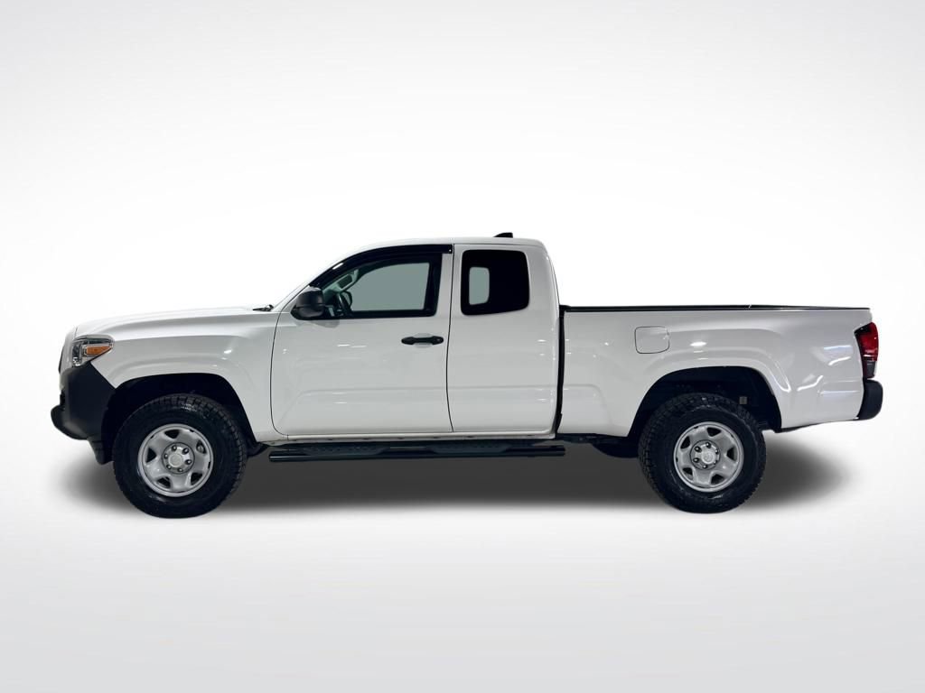 Used 2023 Toyota Tacoma SR image 6