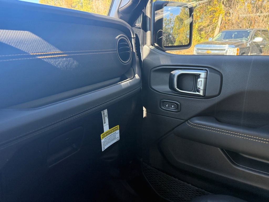 New 2025 Jeep Wrangler Unlimited Rubicon 392 AWD/4WD image 24