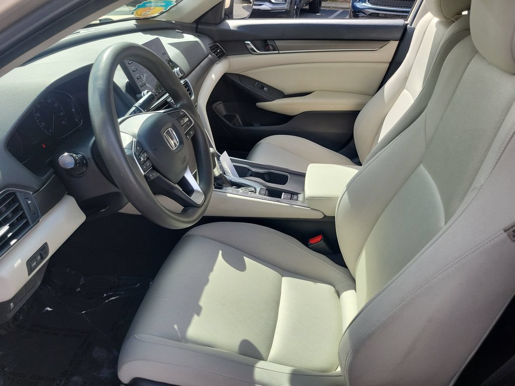 Used 2018 Honda Accord LX image 17