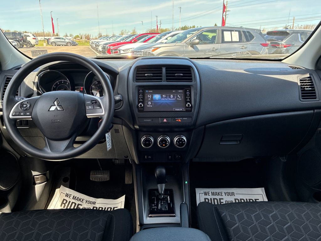Used 2021 Mitsubishi Outlander Sport ES AWD/4WD image 17