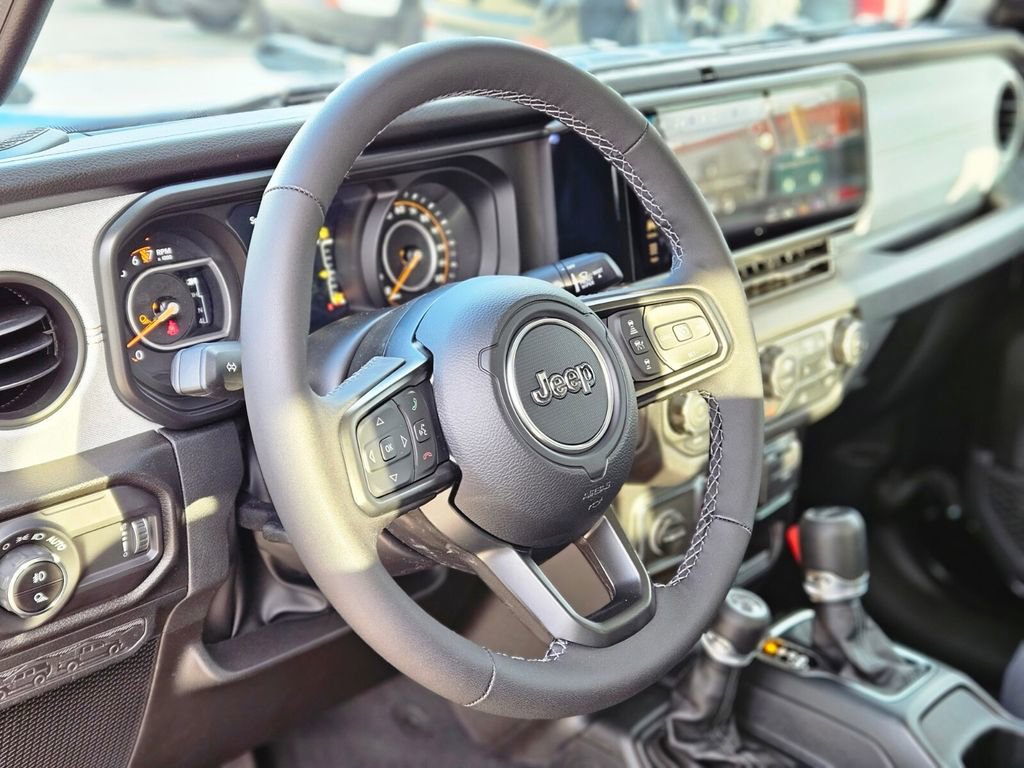 New 2026 Jeep Gladiator Sport image 13