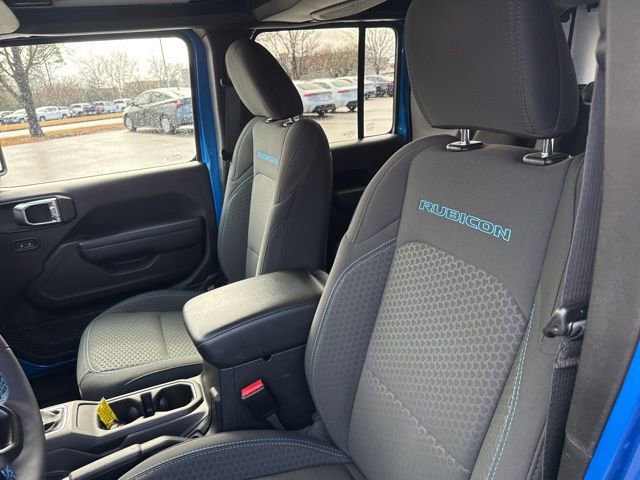 Used 2024 Jeep Wrangler Unlimited Rubicon 4xe w/ Technology Group AWD/4WD image 24