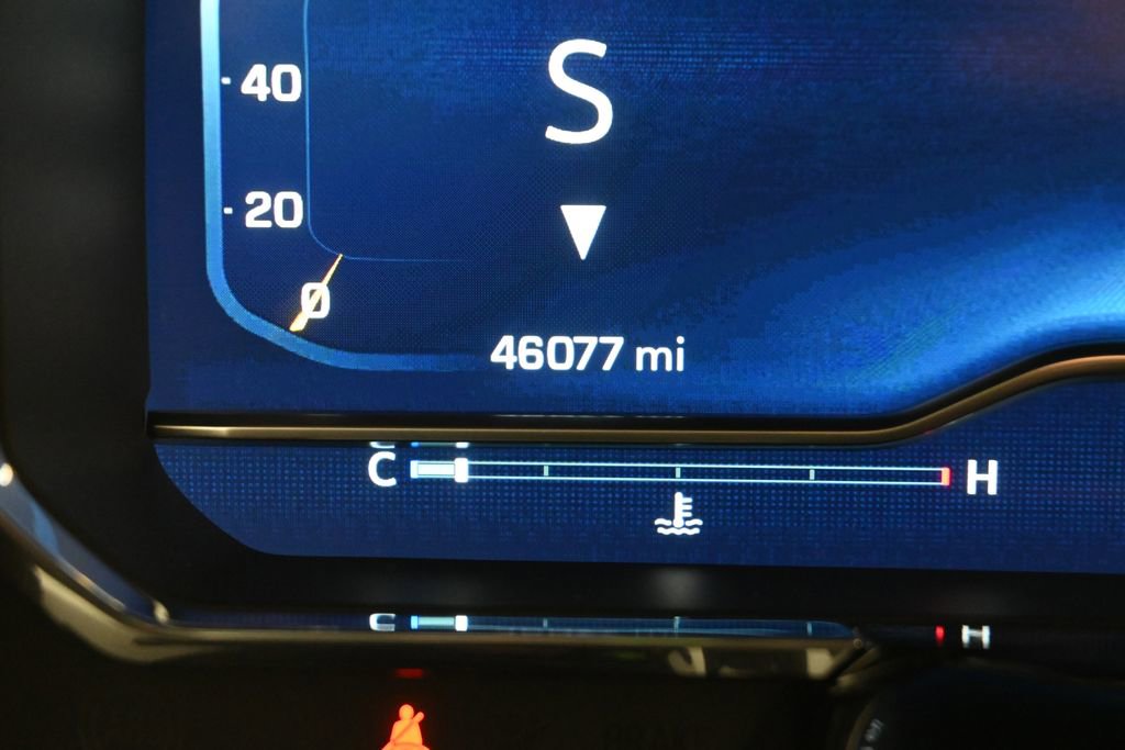 Used 2023 Chevrolet Silverado 1500 High Country w/ Technology Package image 26