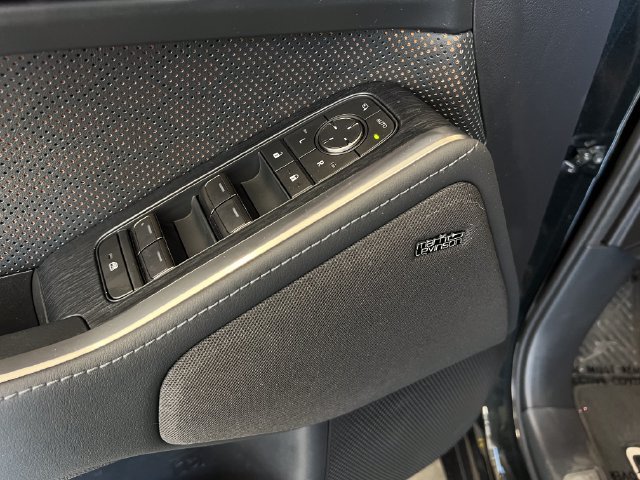 Certified 2025 Lexus GX 550 w/ Accessory Package (2T) AWD/4WD image 34