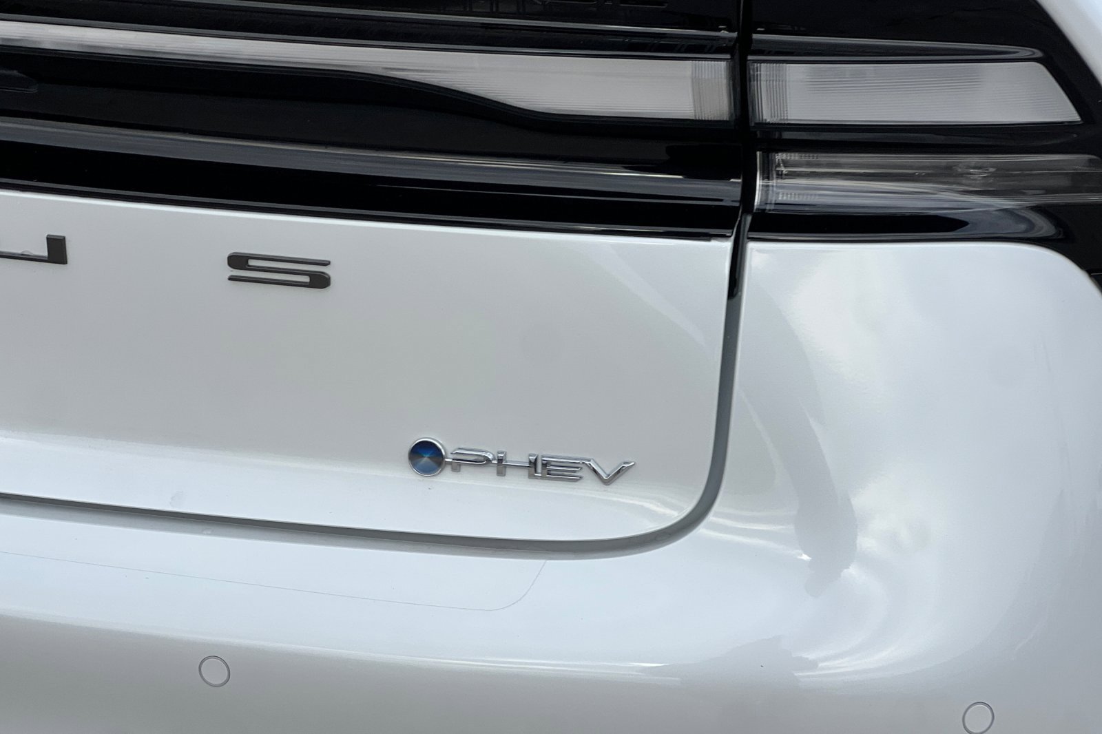 New 2026 Toyota Prius Plug-In Hybrid image 21