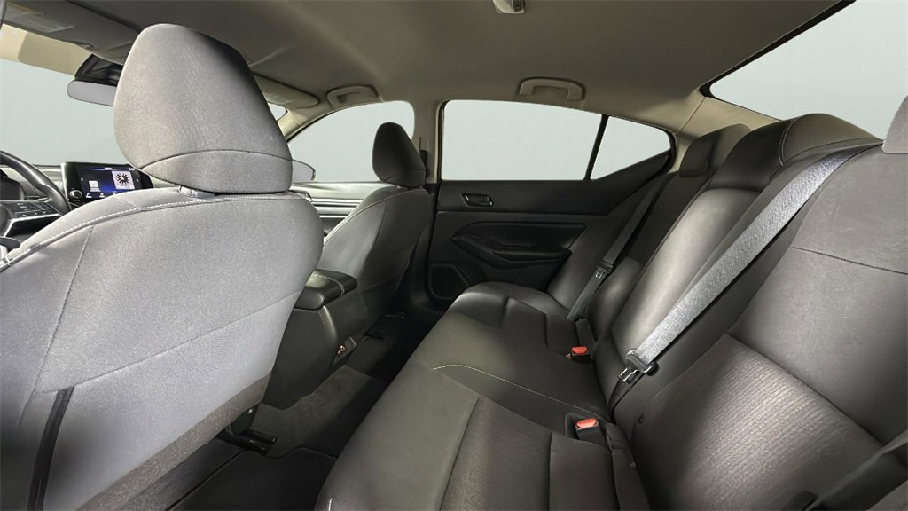 Used 2024 Nissan Altima 2.5 SV image 26