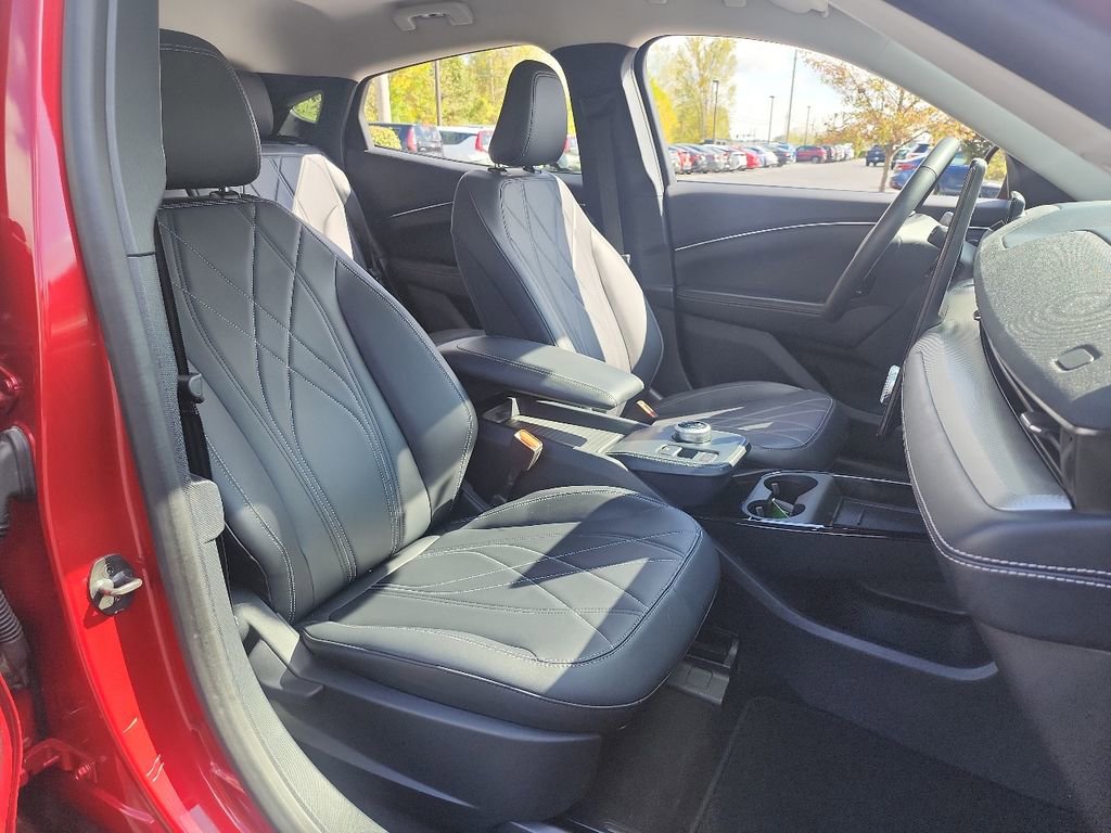 Used 2022 Ford Mustang Mach-E Select image 49